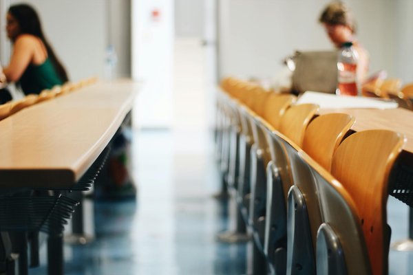 Boosting Workplace Wellbeing and Productivity: Innovative Strategies for UK Businesses