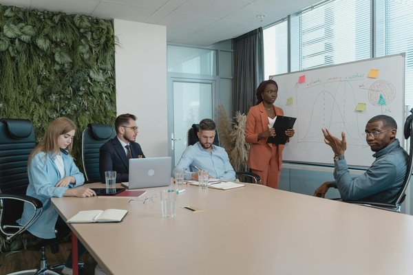 The Definitive Playbook for Crafting an Effective Social Media Strategy for UK Restaurants: Your Step-by-Step Roadmap to Success